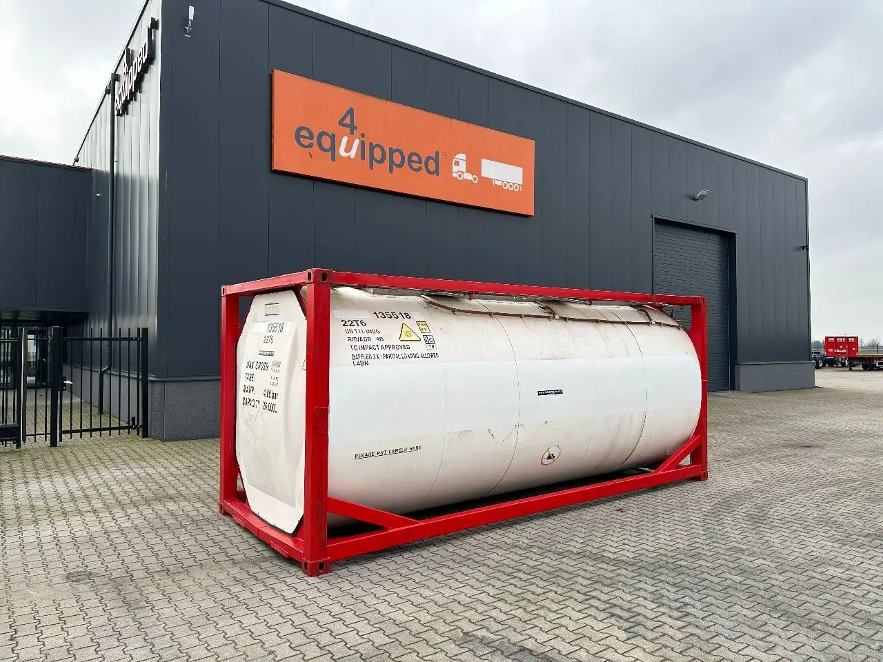 7ae35892a03203acf008cf6e7853ed7a diversen 20ft iso tank in vendita