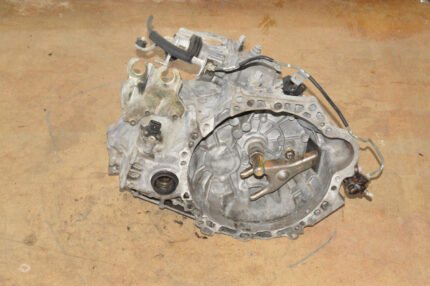 2003-2008 Toyota Matrix Manual JDM Transmission 5 Speed 1.8L 1ZZFE