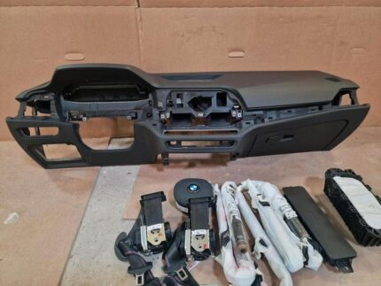 Original BMW 3 Series G20 / M3 G80 – Dashboard & M-Performance Seat Belt Set - BMW OEM Parts